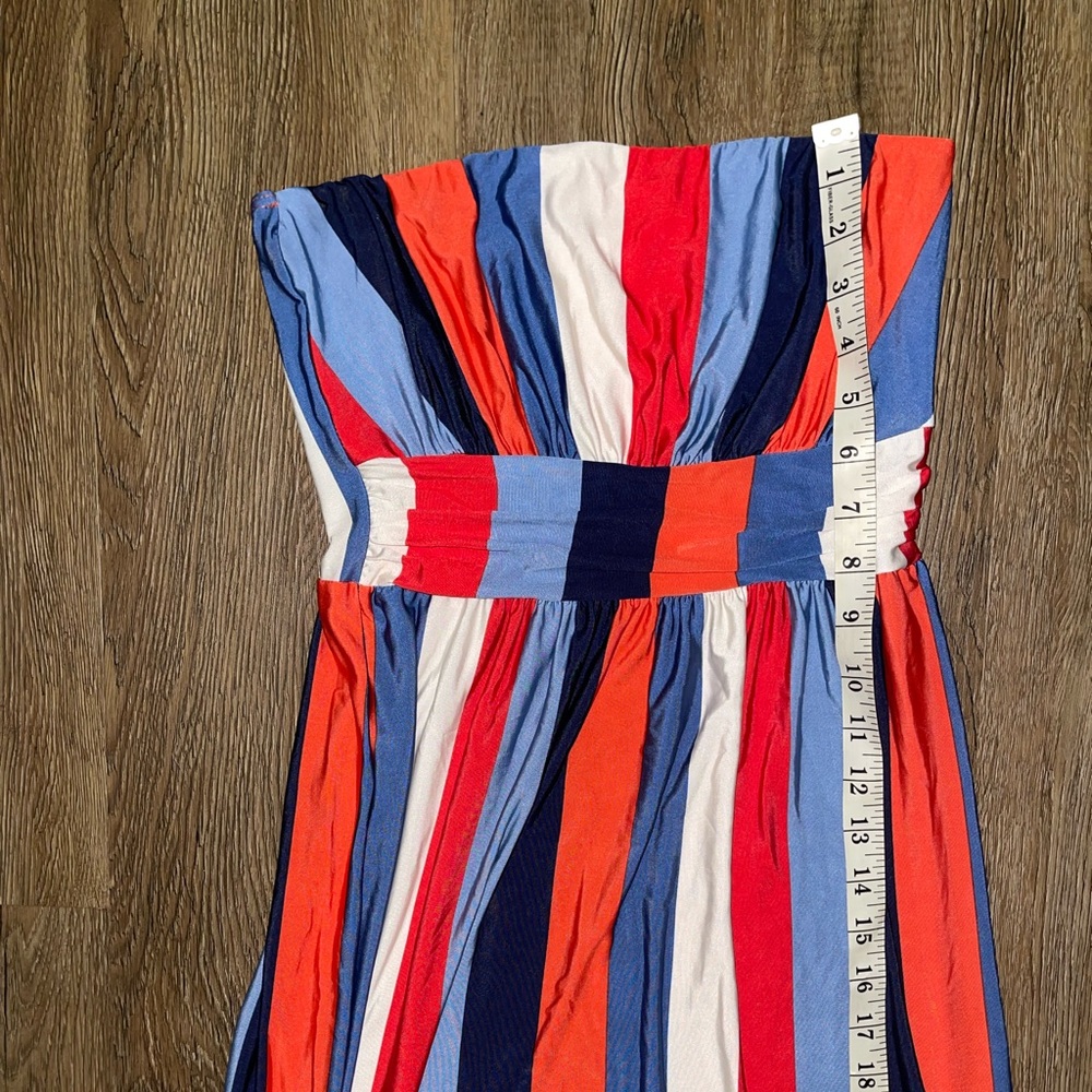 Strapless dress